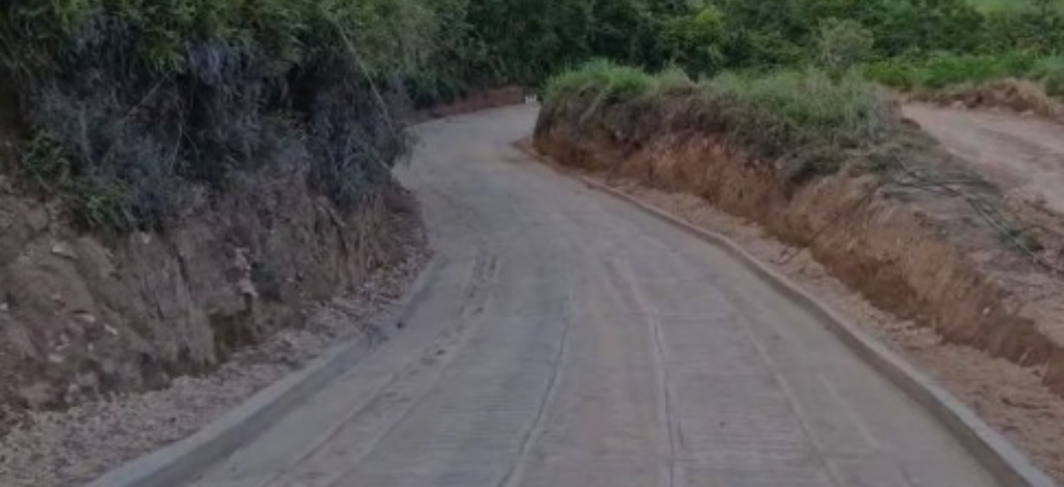 Fotografía Convenios de Caminos Comunitarios.