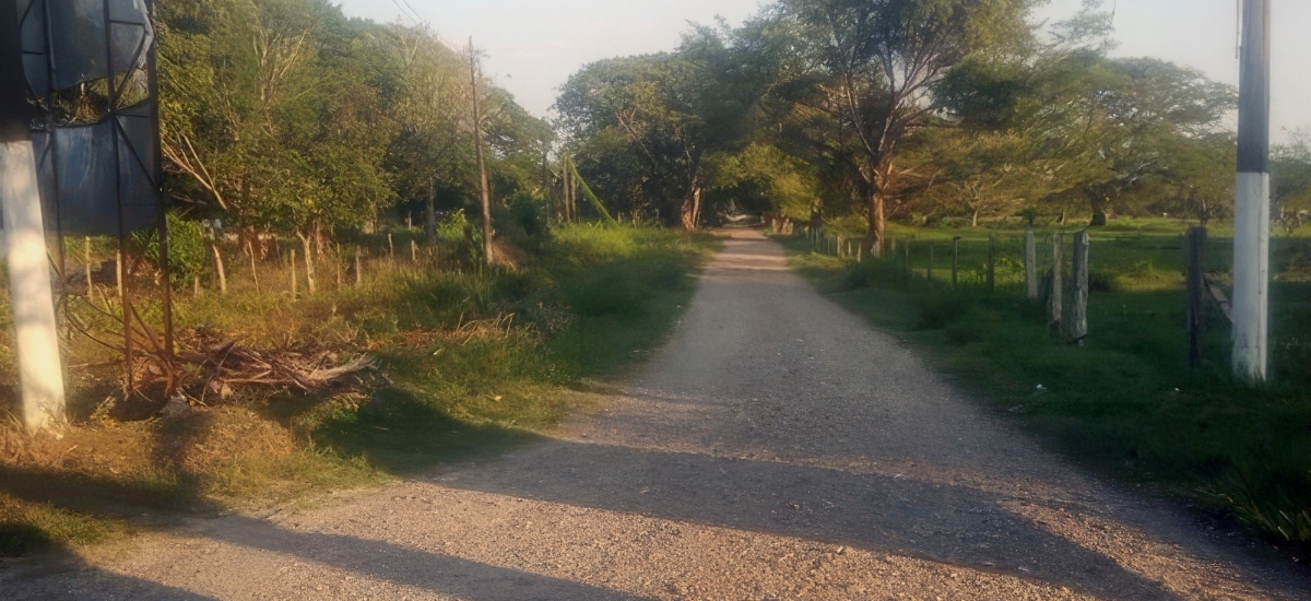 Fotografía Convenios de Caminos Comunitarios.